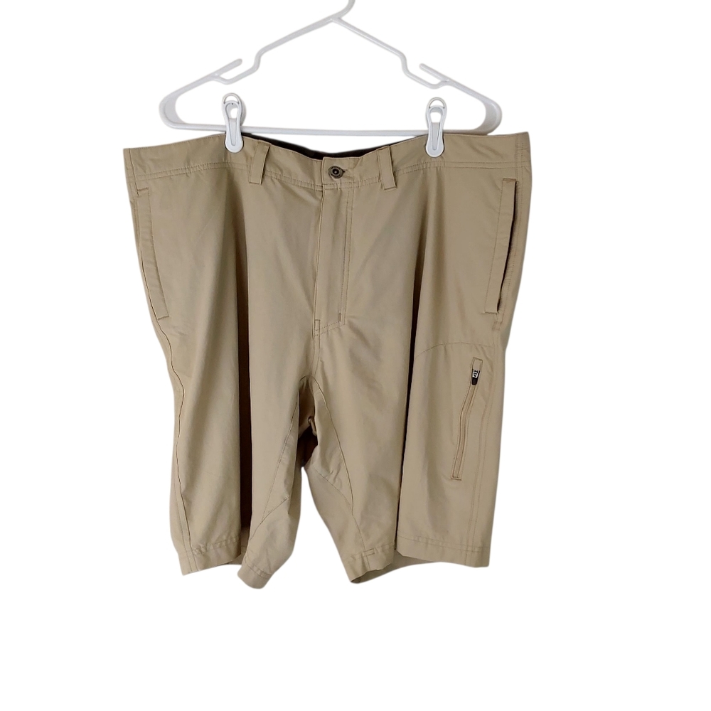 Patagonia Utility Hiking Shorts Tan Khaki Cargo Shorts Size 40